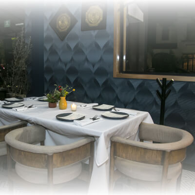 Enjoy a Maja night with friends in the Roma neighborhood