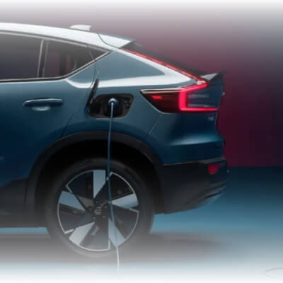 Vehicles committed to the planet and accelerating towards sustainability