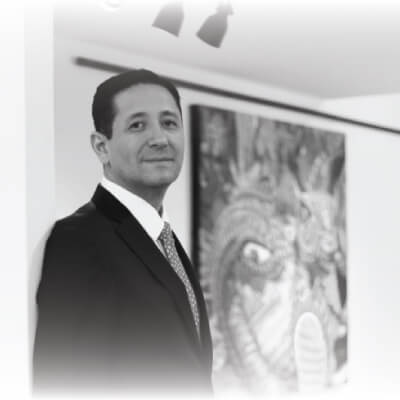The Art of Beauty in an interview with Dr. Juan Manuel Chaparro