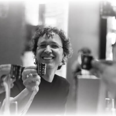 Arte, sabor y mezcal en Magda