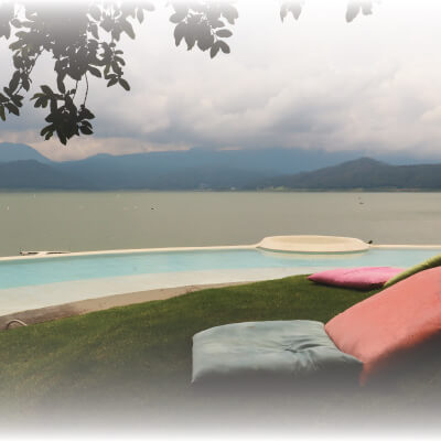 Give yourself a chance to Renäser with Michel Domit