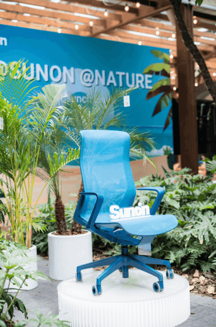 Sunon opens a plant in Mexico and unveils its iconic H5 chair