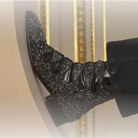 Christian Louboutin celebra su Línea Sartorial