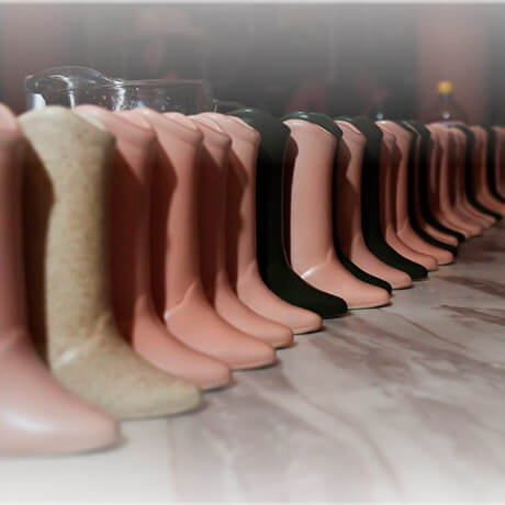 Sing about love, heartbreak, scorn, and whatever comes from the soul at Canta Corazón