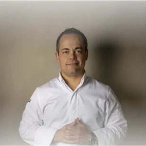 Chef Roberto Alcocer