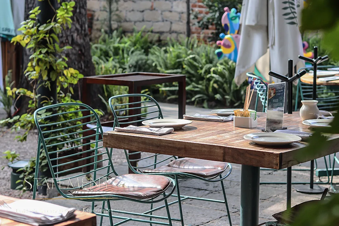 jardín del restaurante Magda en san ángel
