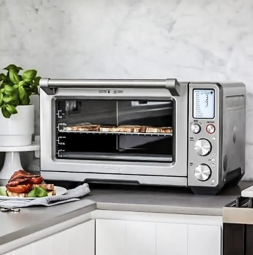 Horno Breville haciendo delicias en la cocina